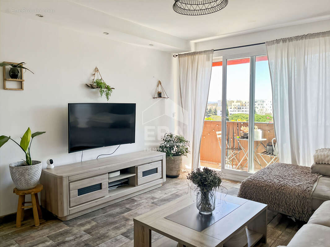Appartement à MARSEILLE-12E