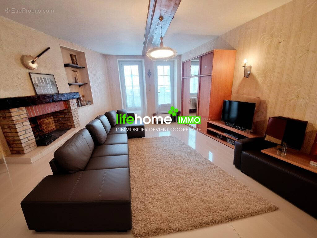 Maison à CHATILLON-SUR-INDRE