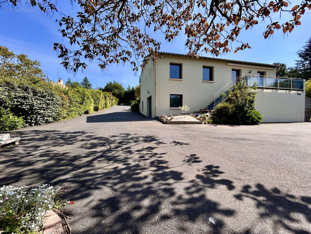 Maison à CHAMPTOCEAUX