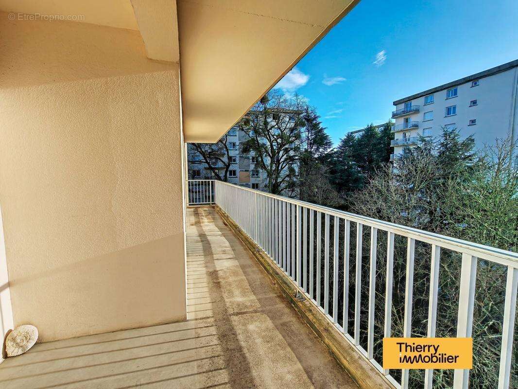 T5 lumineux avec balcon et parking - Résidence familiale calme - photo 6