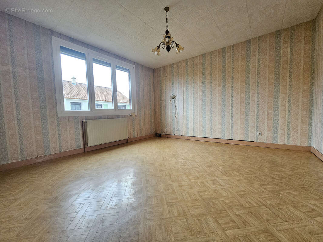 Maison à VAUCOULEURS