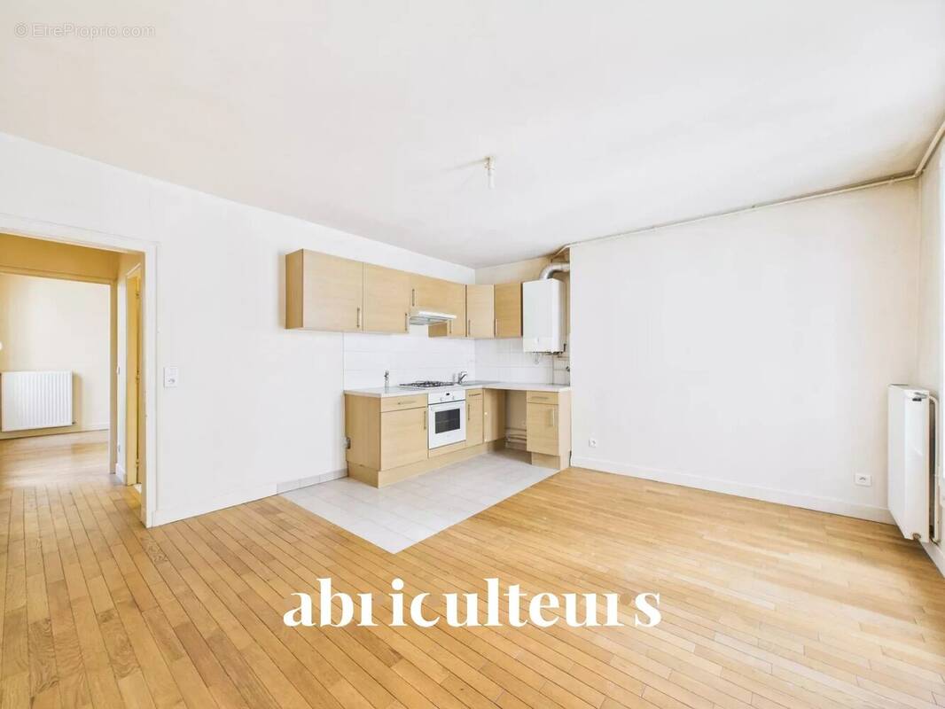 Appartement à PARIS-6E