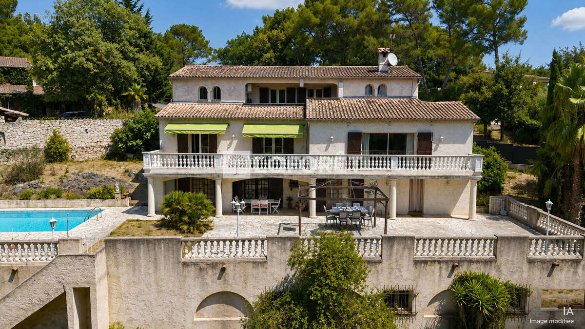 Maison familiale de 303 m² Piscine Dépendances  Secteur recherché - photo 2