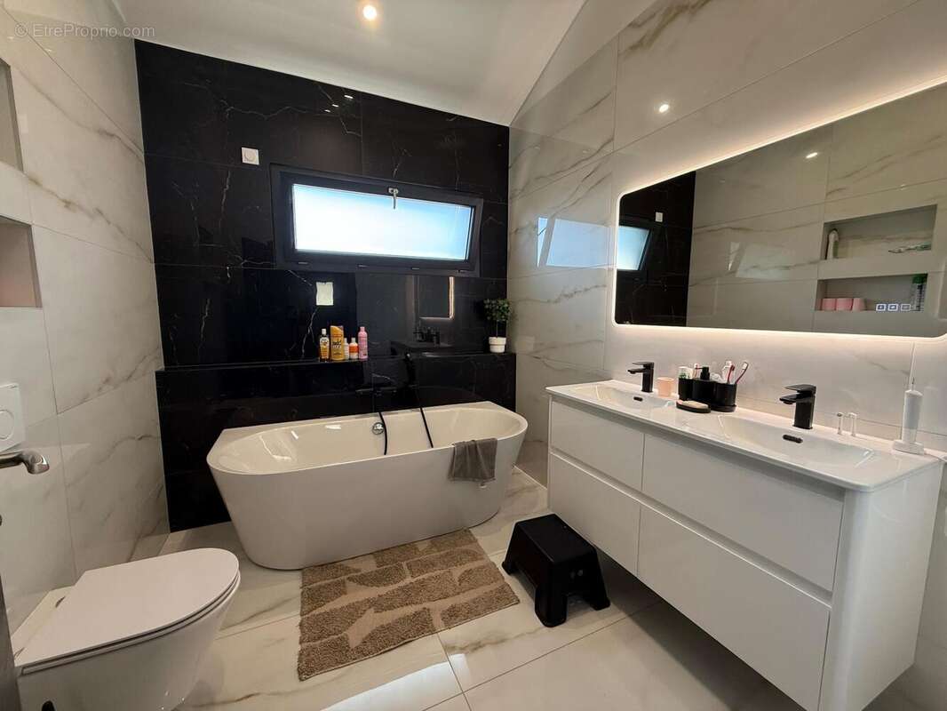 Photo 9 - Maison à BONNEVILLE