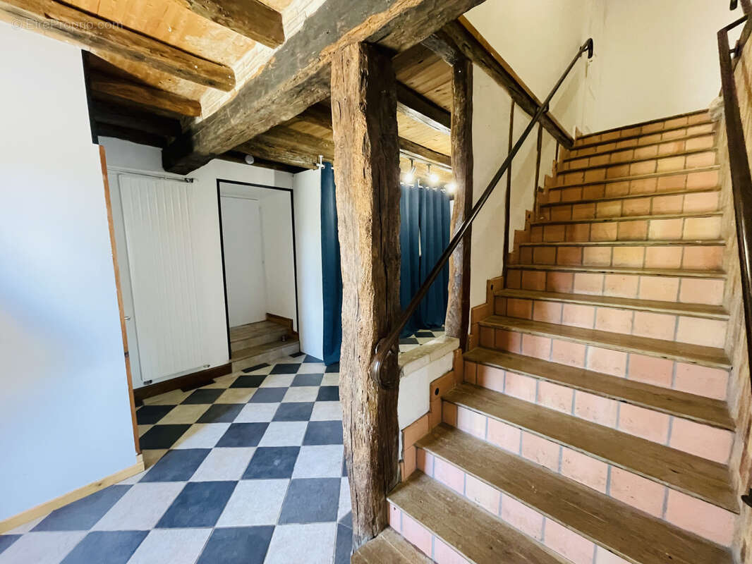 Maison à VOUILLE