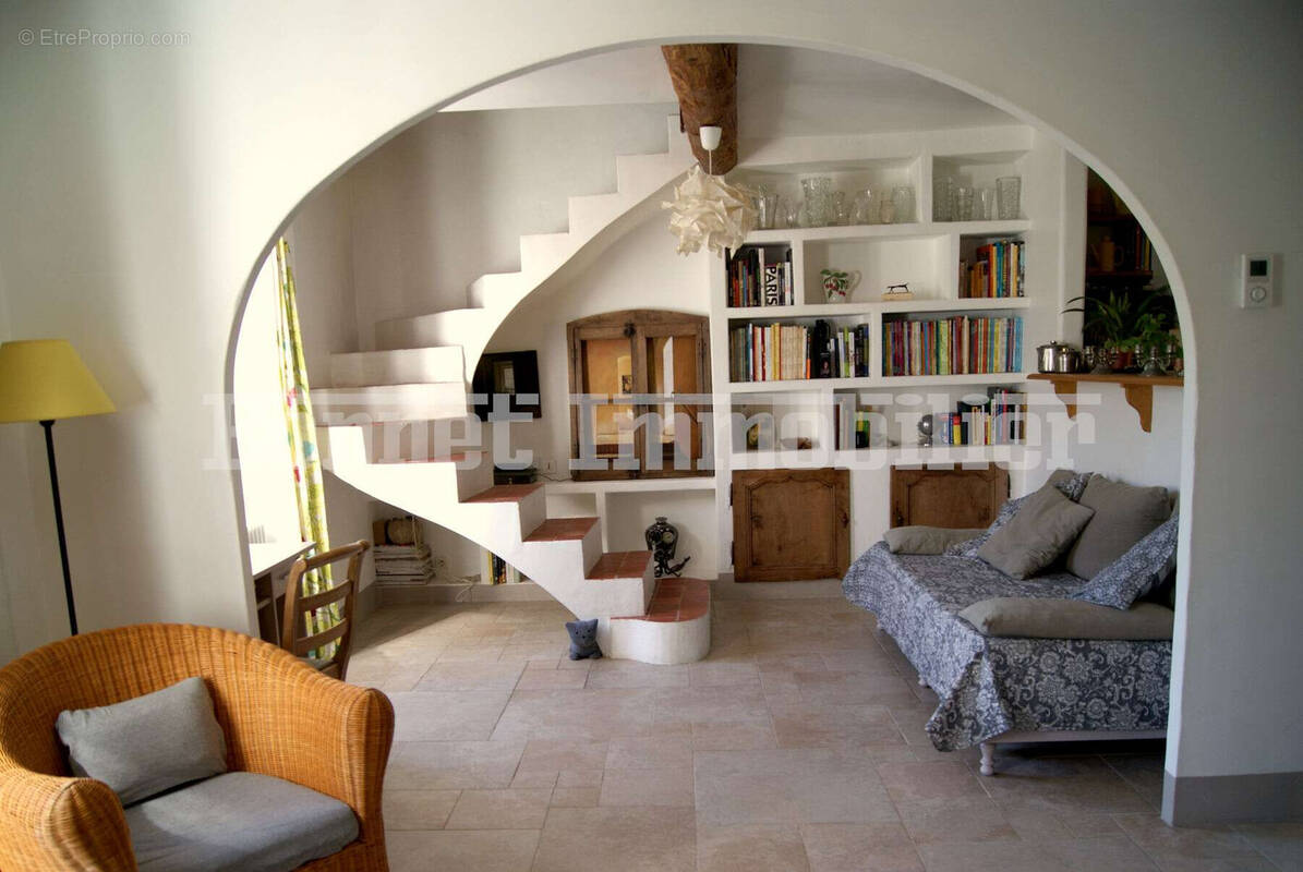 Appartement à NYONS