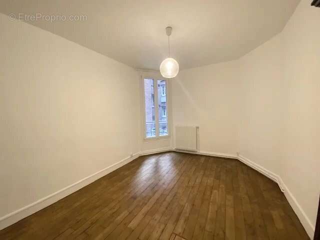 Appartement à CLICHY