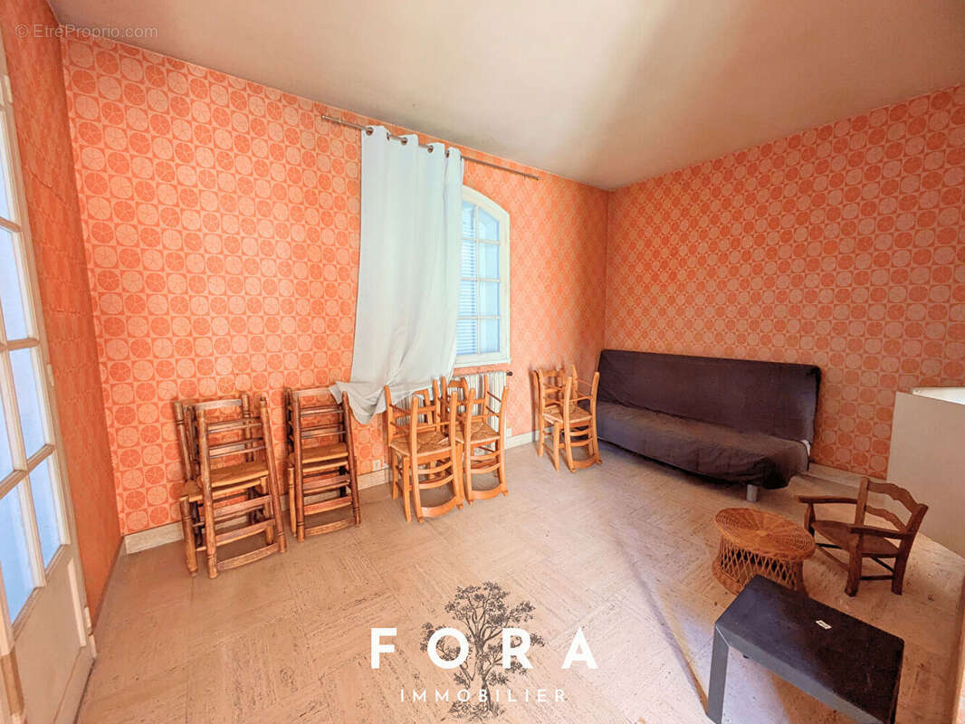 Maison à CONDE-SUR-NOIREAU