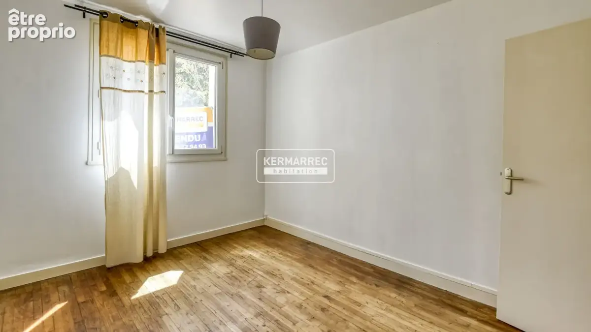 À vendre - Appartement T3 - BEAUSEJOUR - photo 10