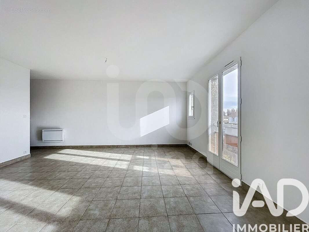 Photo 7 - Appartement à PONTAULT-COMBAULT