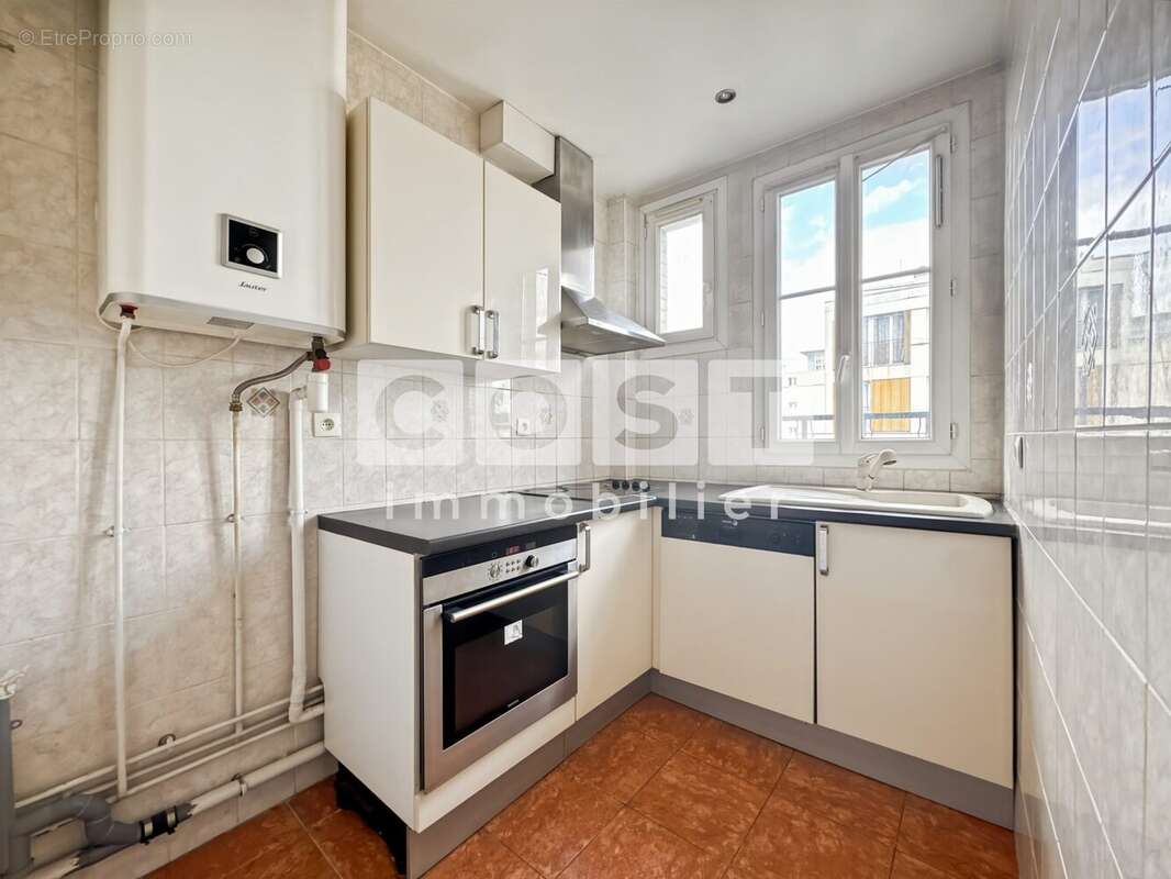 Appartement à COLOMBES