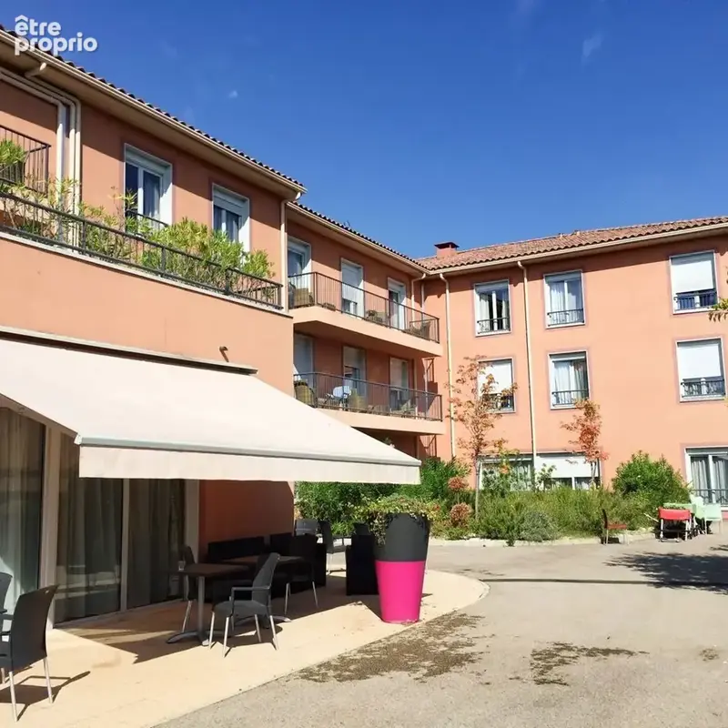Appartement 1 pièce 19 m² à vendre à Le Cannet (06110) - photo 1