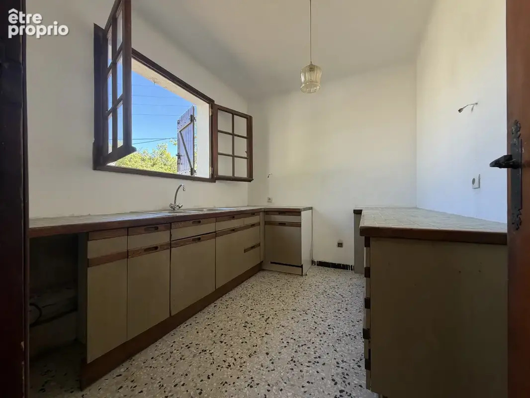 Vend Maison T4 avec garage à rénover - photo 6
