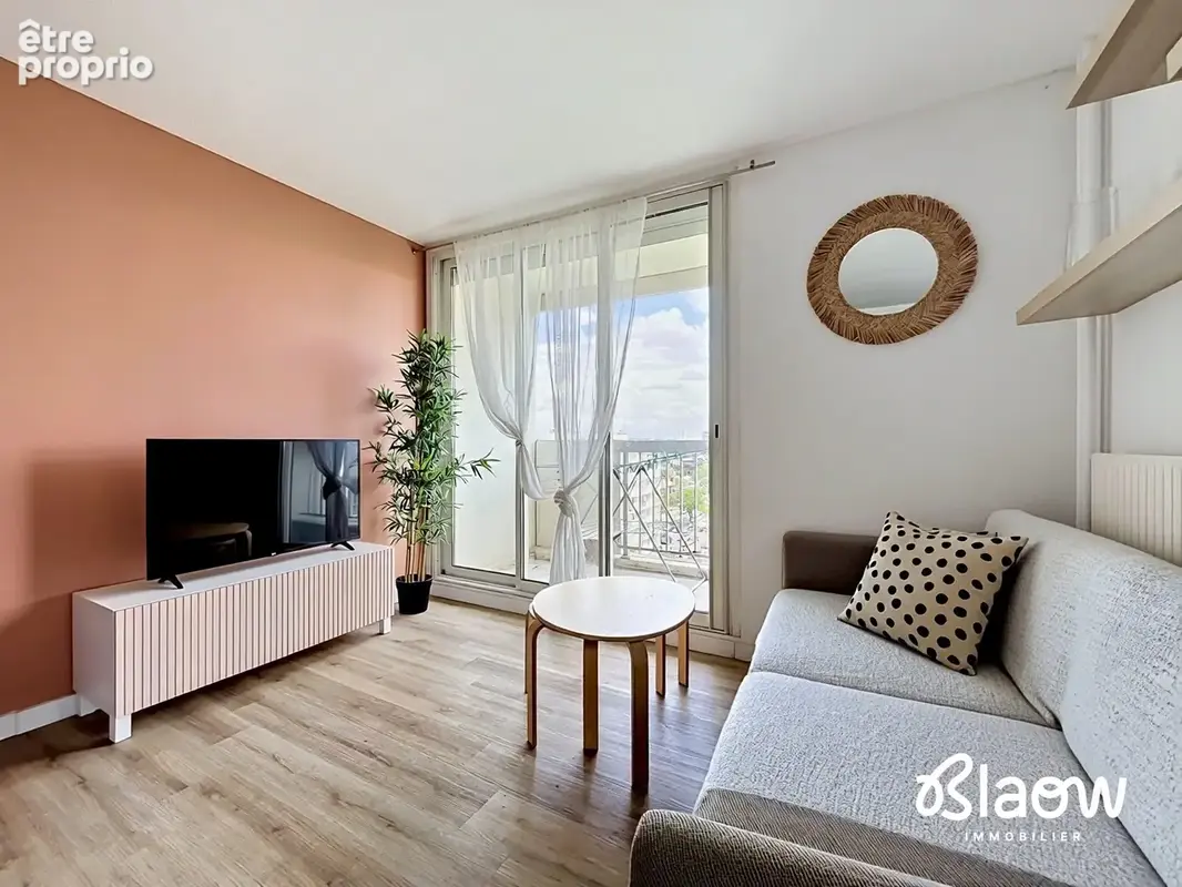 Appartement 4 pièces 65 m² à vendre à Vaulx-En-Velin (69120) - photo 2