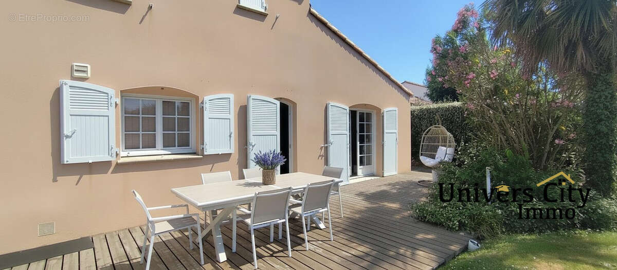 Maison à BOUAYE