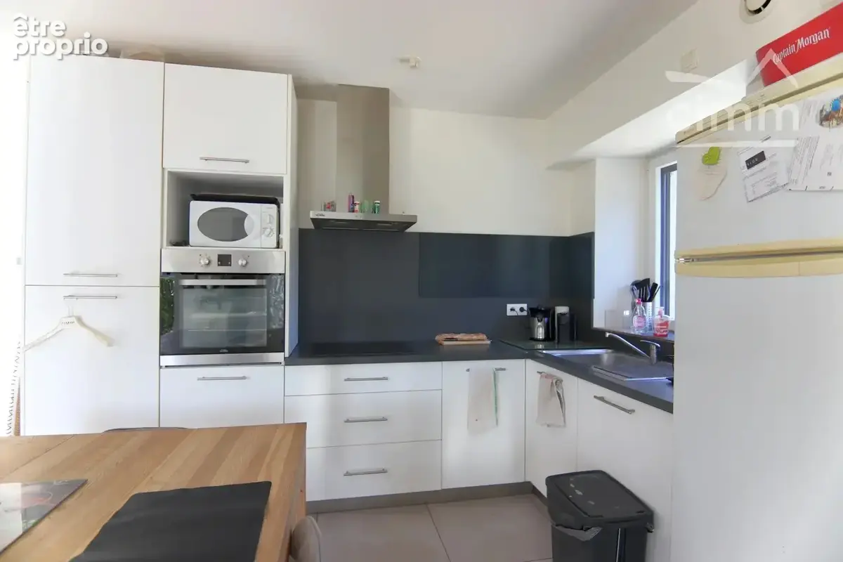Appartement T3, garage, cave et parking - photo 3