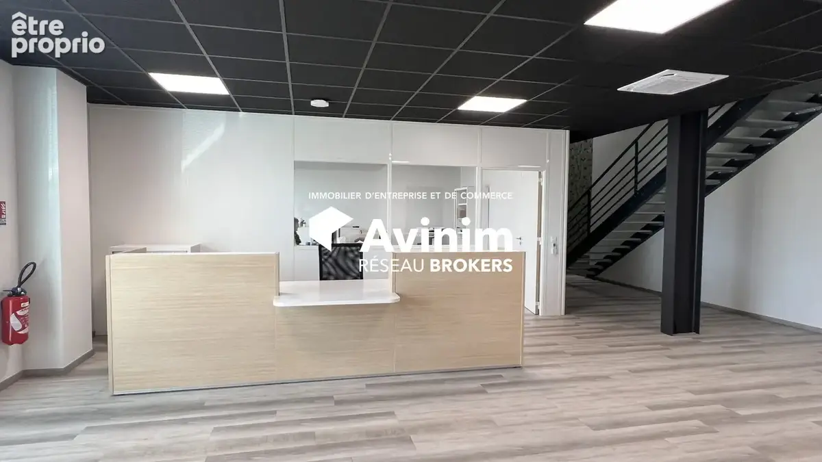 Commerce 351 m² à vendre à Sainte-Helene-Du-Lac (73800) - photo 5