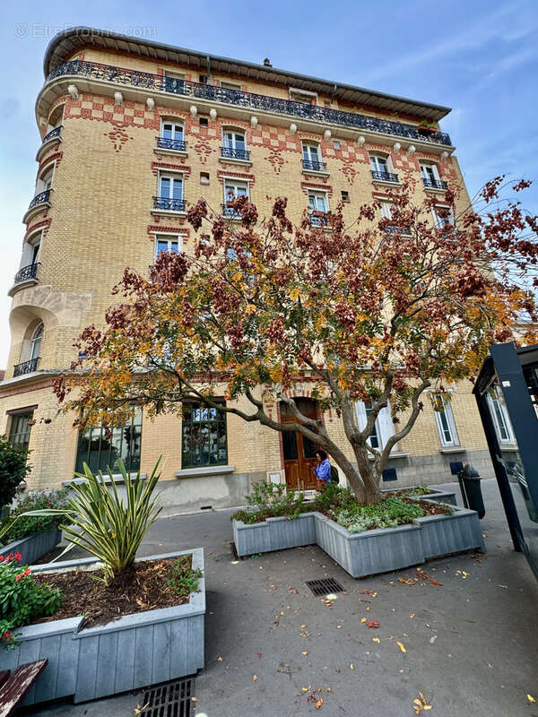 Appartement à LEVALLOIS-PERRET