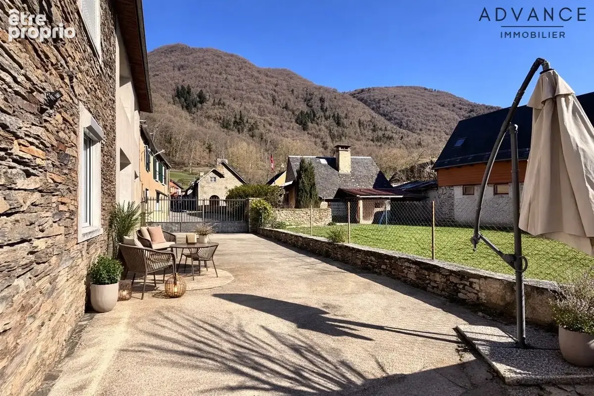 Maison à SALLES-ET-PRATVIEL