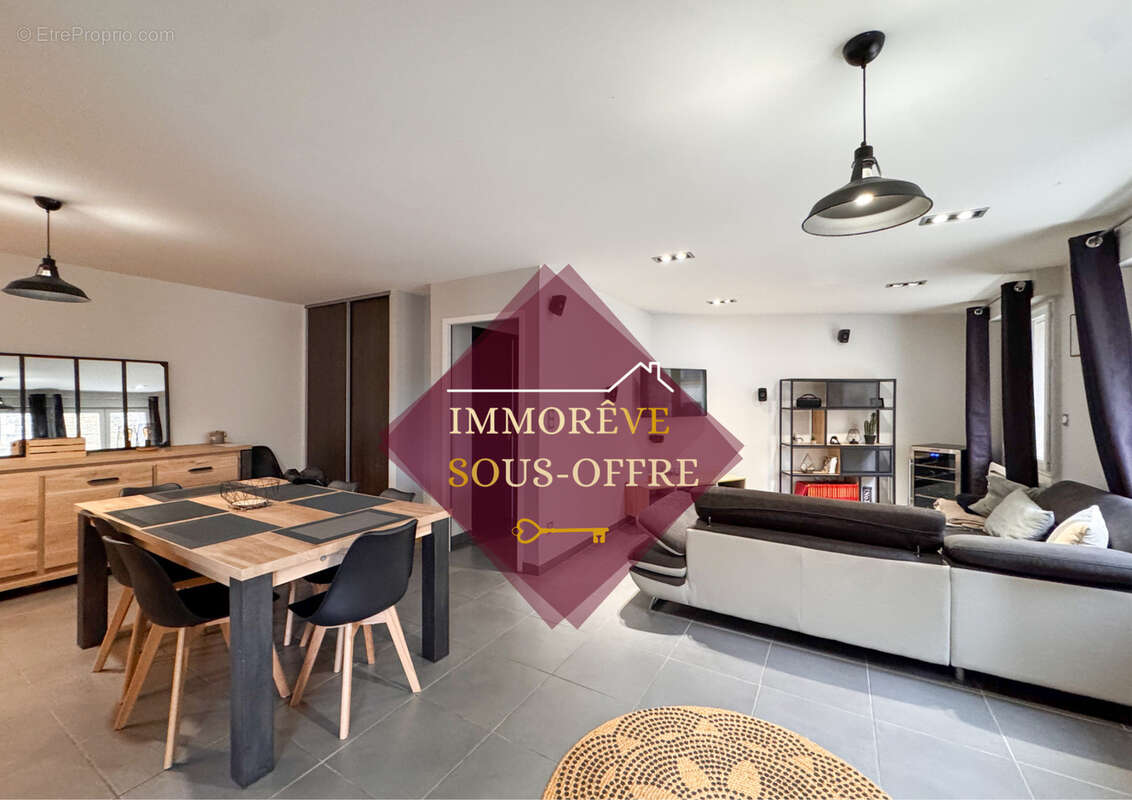 Appartement à SAINT-PIERRE-DE-BOEUF