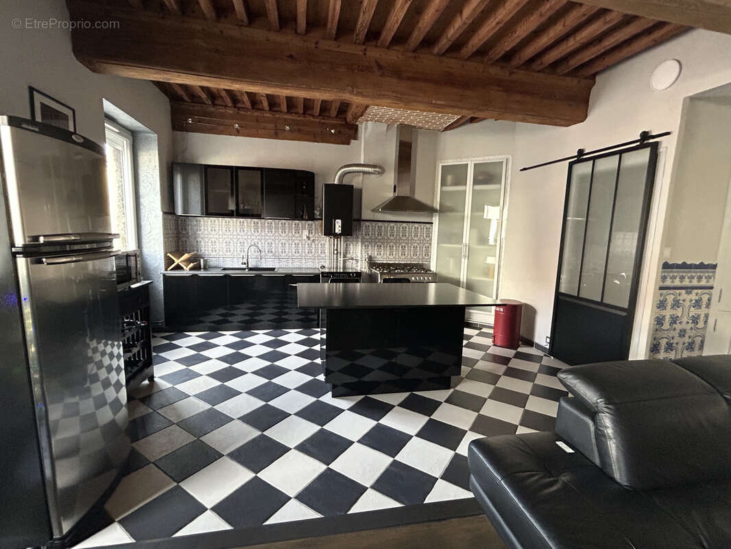Appartement beaucoup de cachet dans immeuble ancien - photo 27