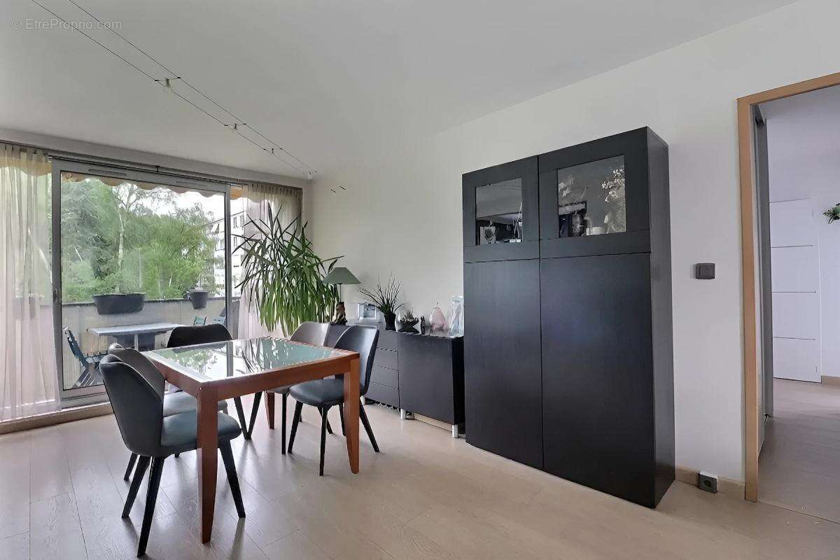 Appartement à MARLY-LE-ROI