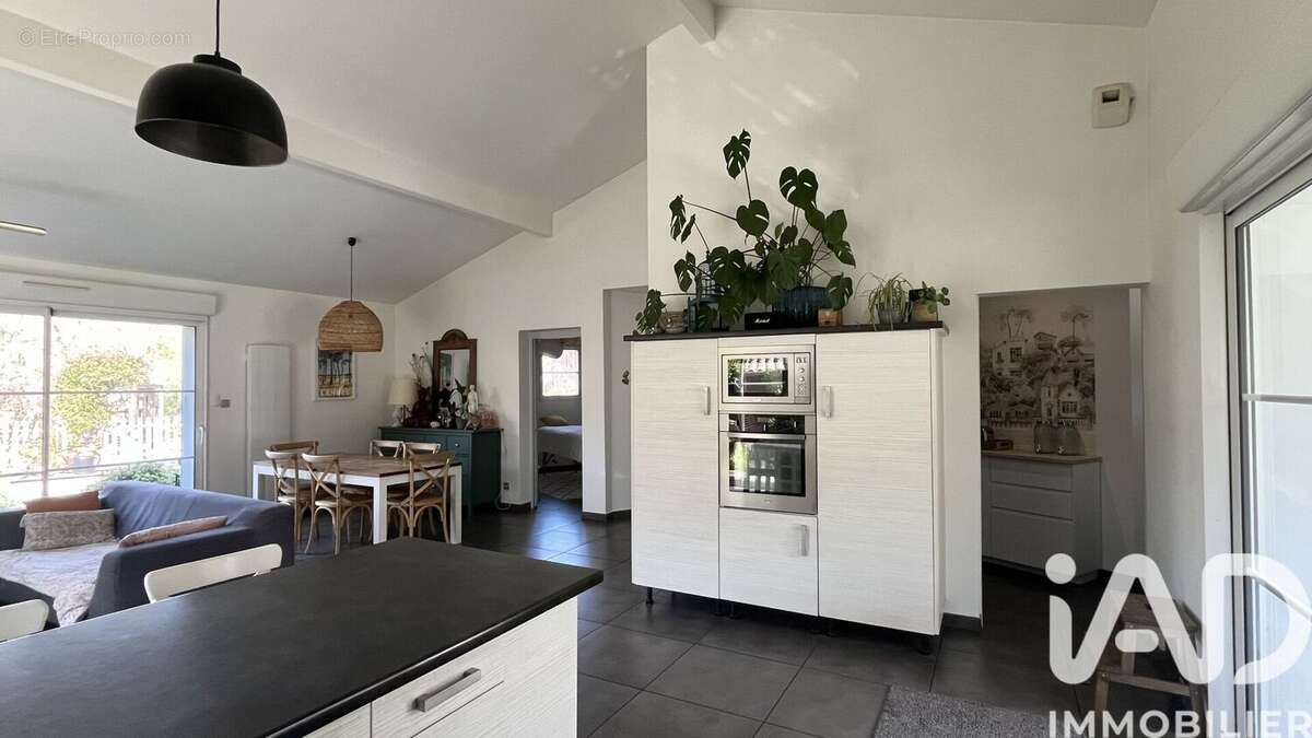 Photo 7 - Maison à SALLES