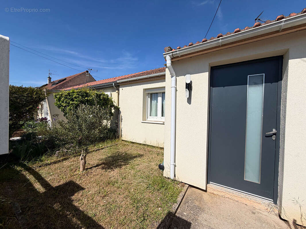 Maison à VIRY-CHATILLON