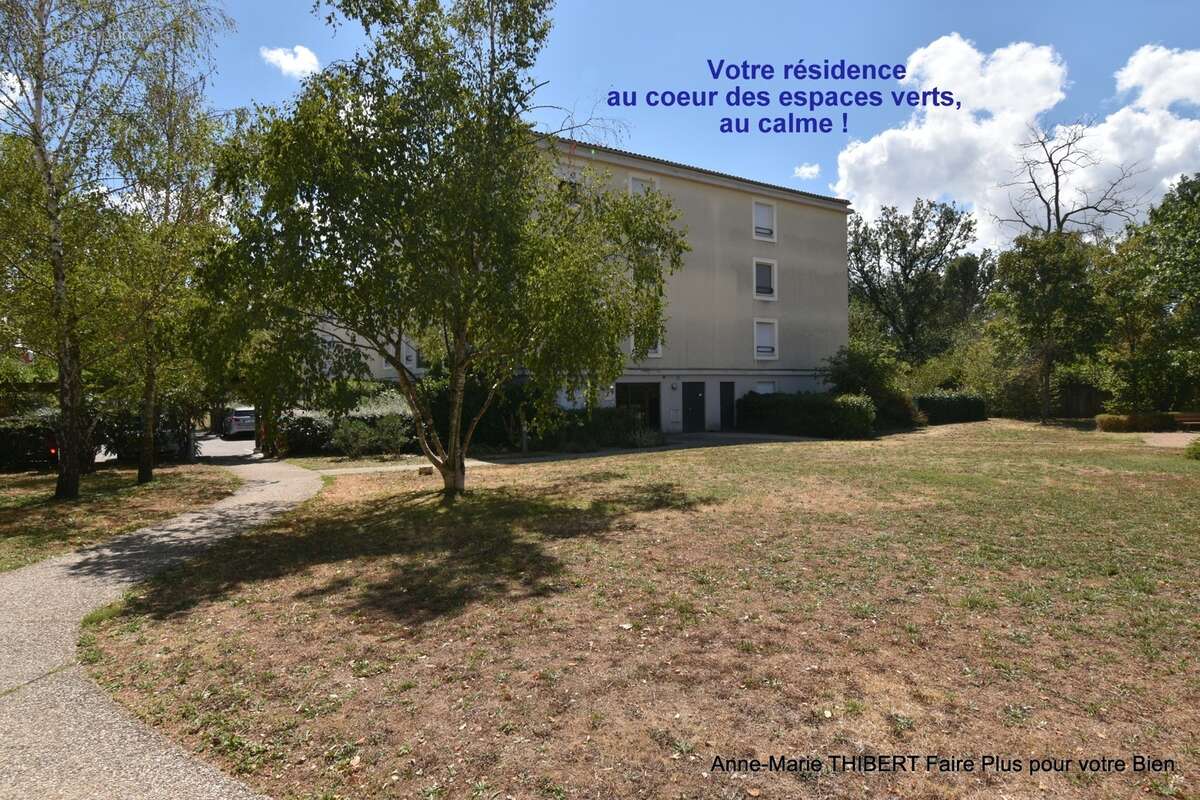 Appartement à vendre 3 pièces MEYZIEU (69) avec balcon, cave et garage - photo 3