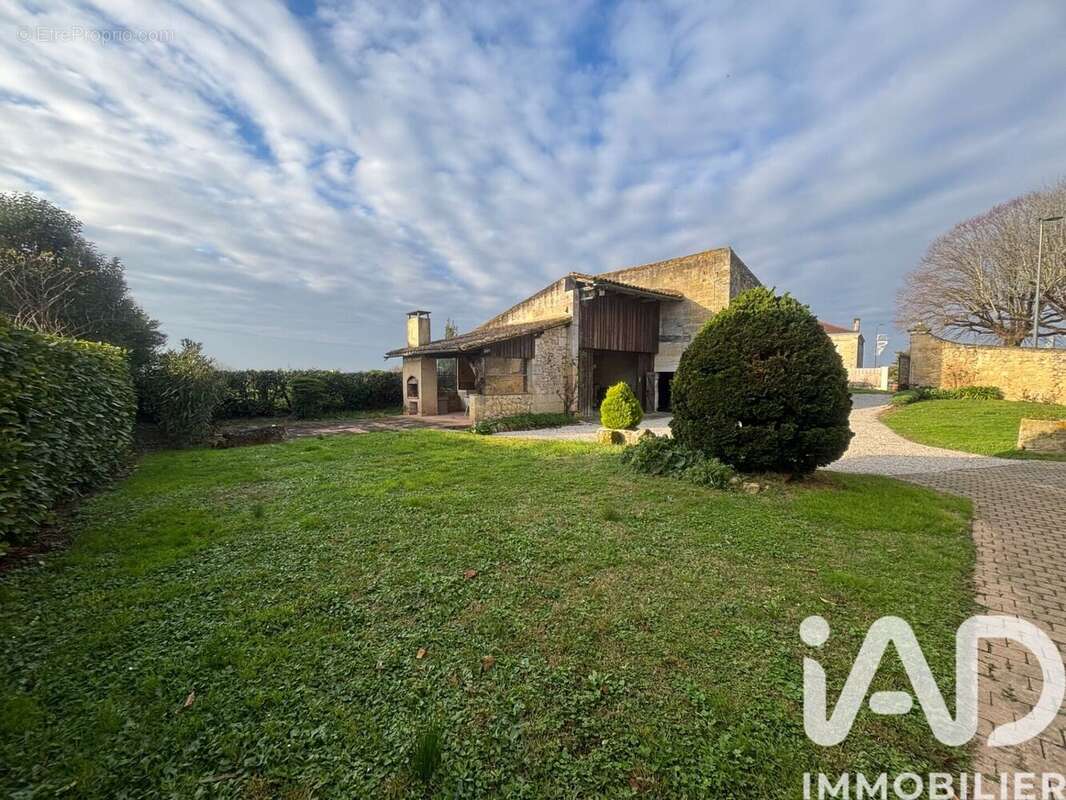 Photo 6 - Maison à NERIGEAN