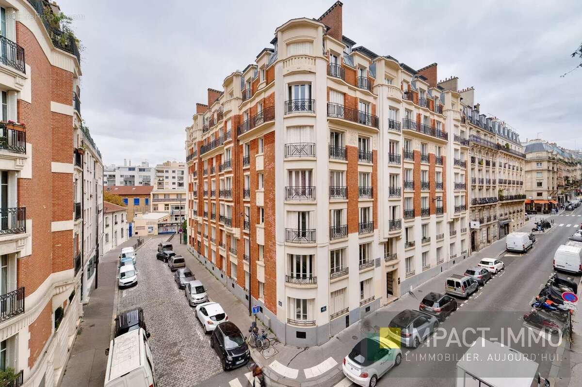 Appartement à PARIS-18E