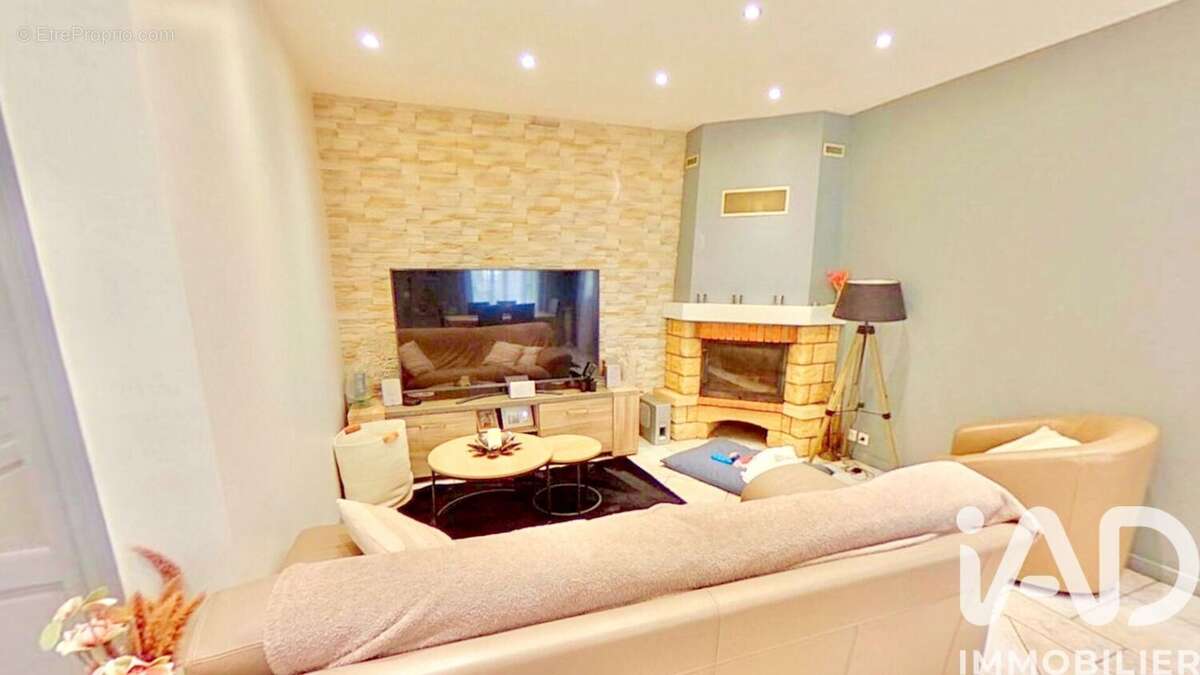 Photo 8 - Maison à VILLENEUVE-SAINT-GEORGES