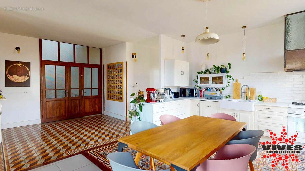 Maison 275 m² à Servian  - photo 9