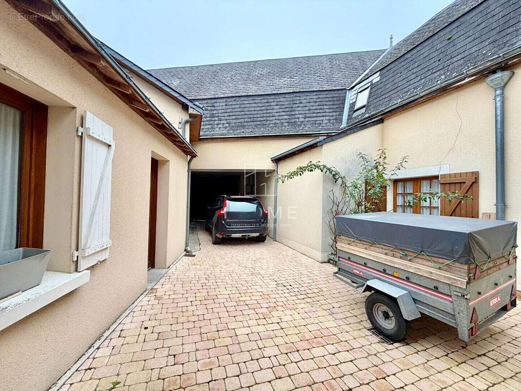 Maison à LA FLECHE