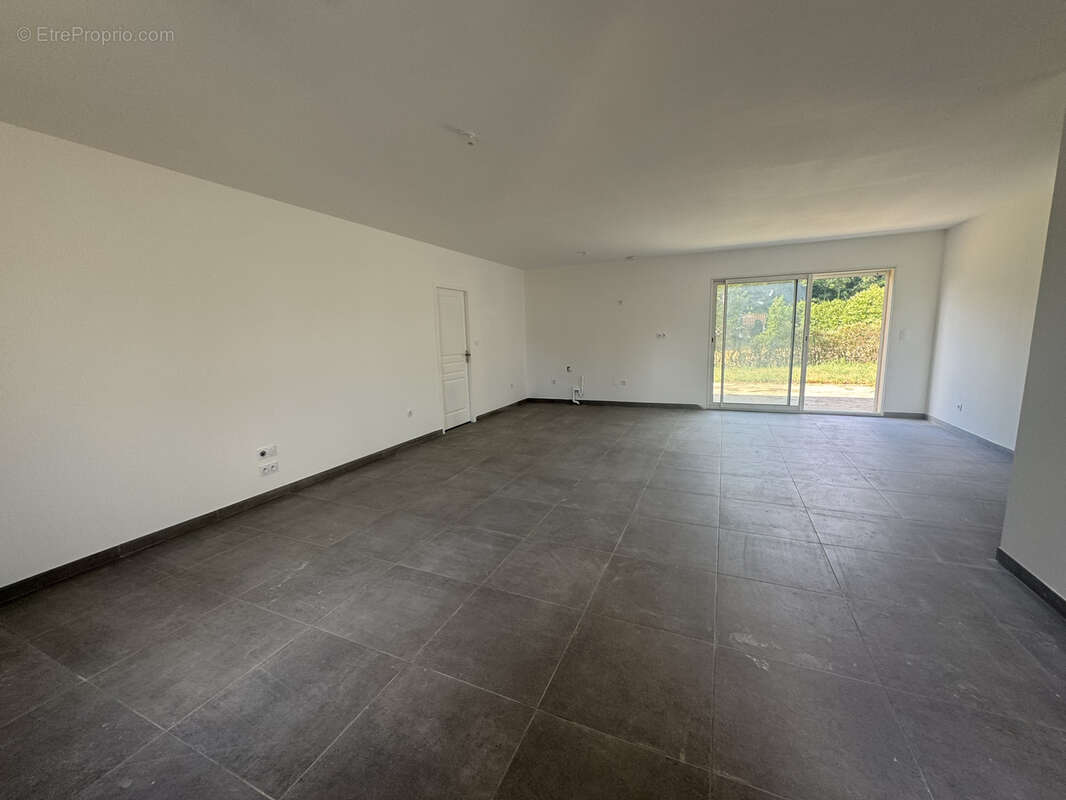 Maison de plain pieds -  secteur l'HERMITERIE à COUZEIX - photo 13