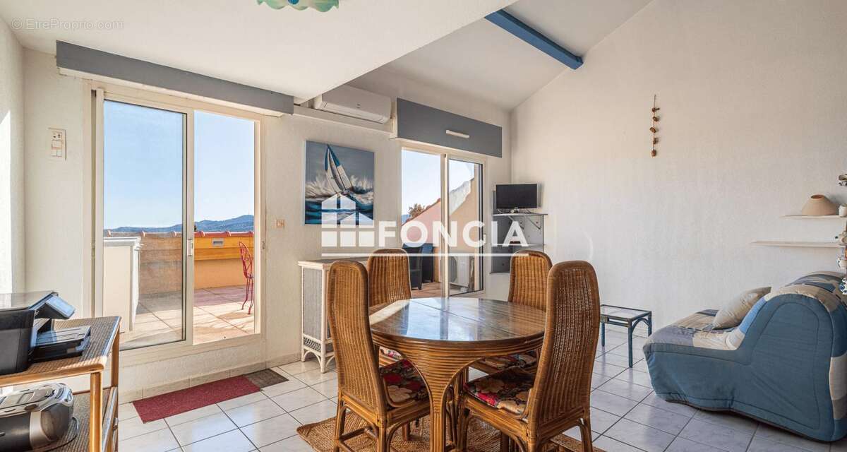 Appartement à BORMES-LES-MIMOSAS