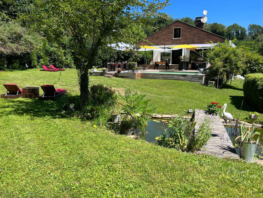 Maison à ALBY-SUR-CHERAN