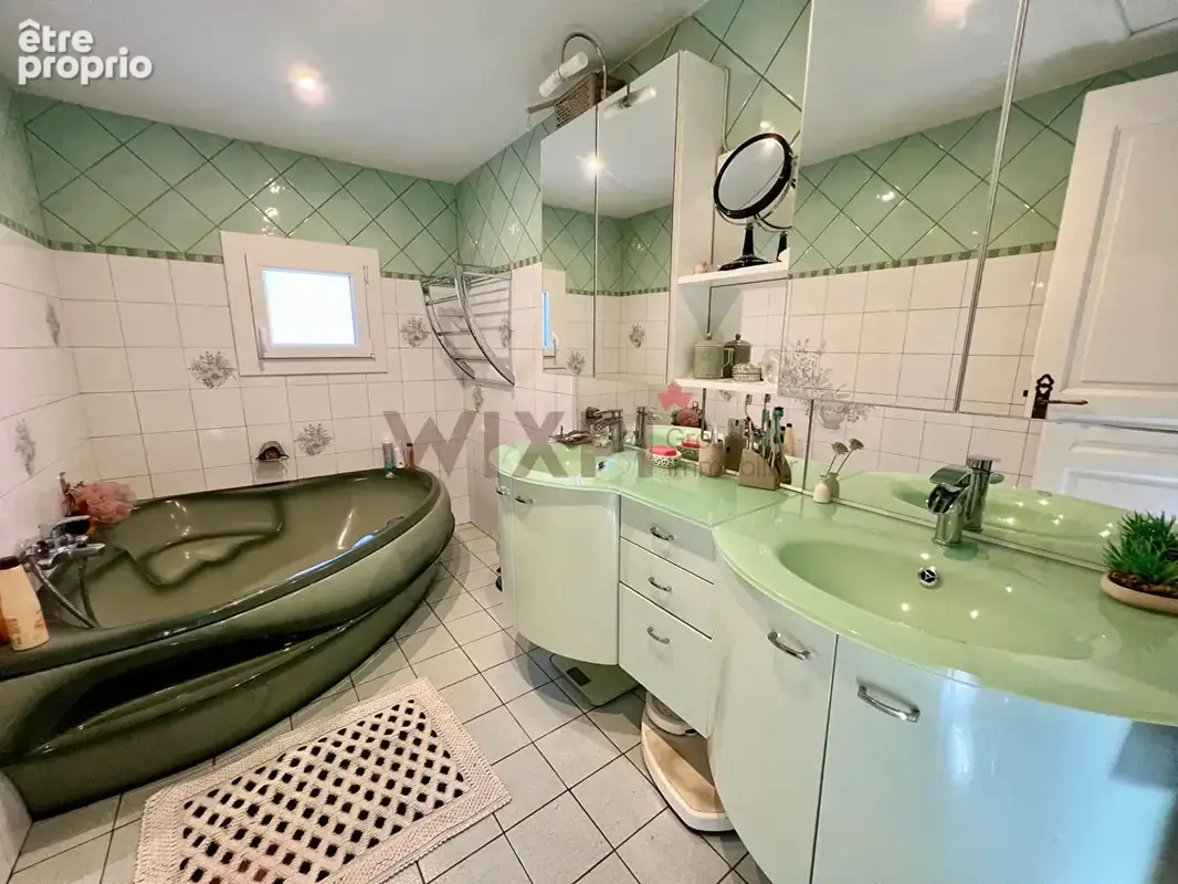 Maison de 195 m² avec t2 independant - photo 8