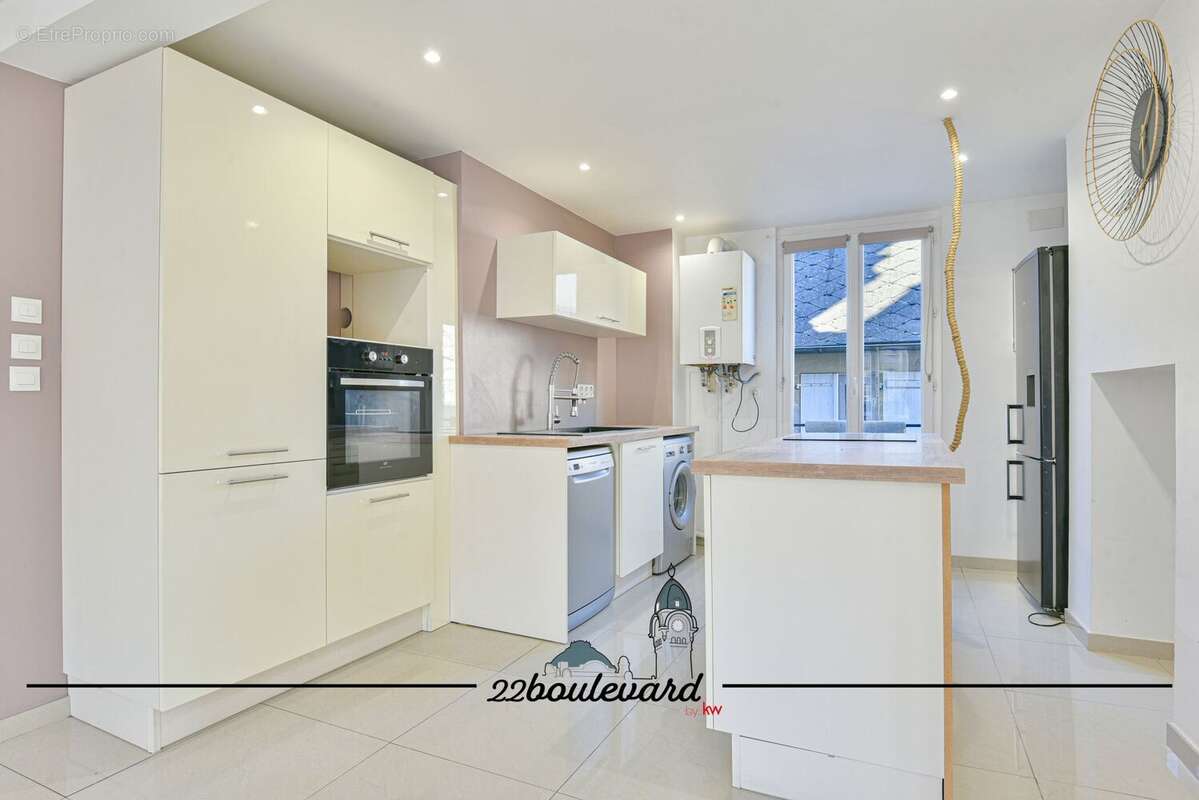 Appartement à BRIVE-LA-GAILLARDE