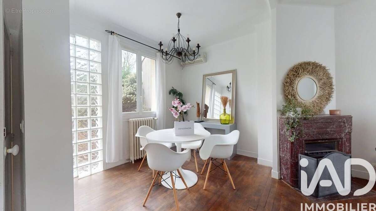 Photo 2 - Maison à VERSAILLES