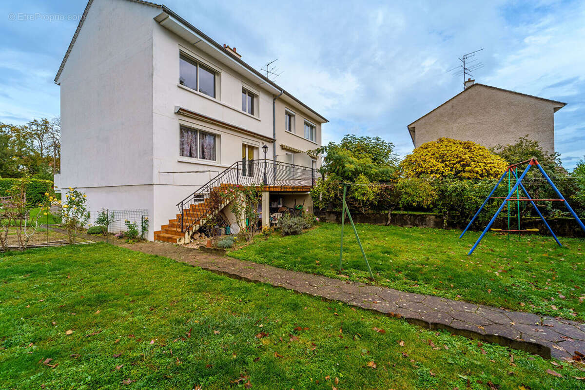 Maison à NEUILLY-LES-DIJON