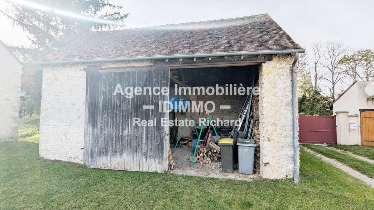 Maison à BEAUMONT-DU-GATINAIS