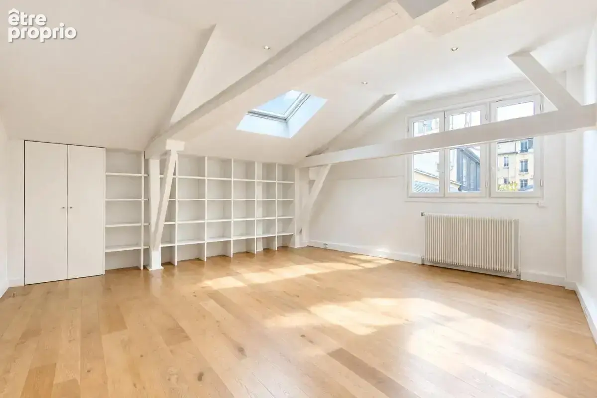 Coup de cœur assuré ! Corpimmo vous propose à la vente plusieurs surfaces, divisibles, dans une copropriété de charme de 5 lots. - photo 5
