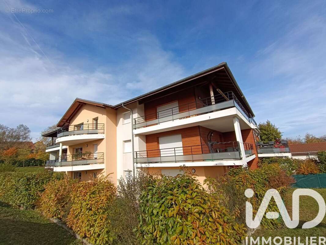 Photo 3 - Appartement à VIRY