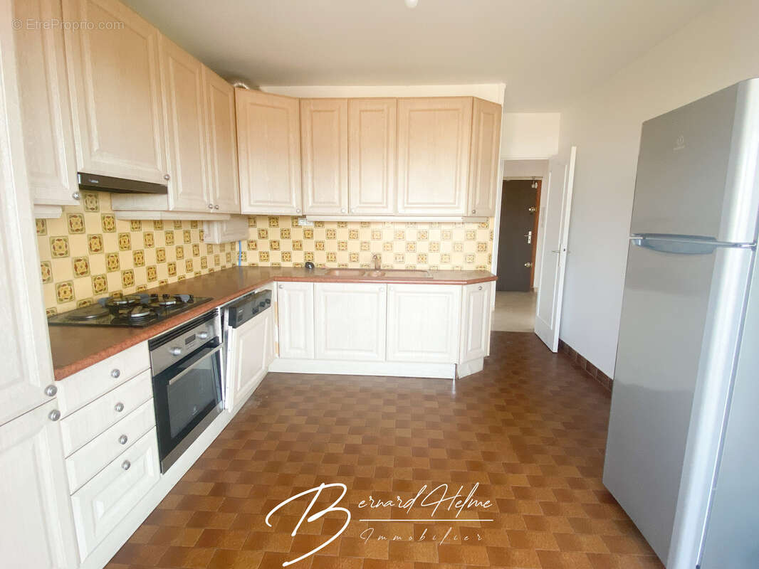 Appartement à MARSEILLE-8E