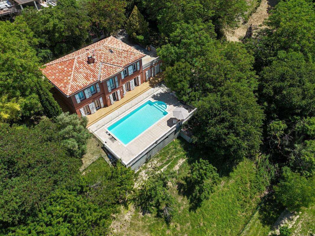 Maison à CASTELNAU-D'ESTRETEFONDS