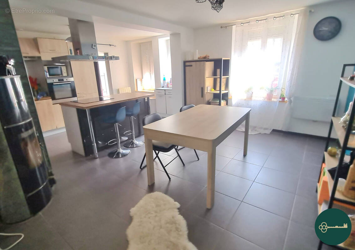 Maison à DOMGERMAIN