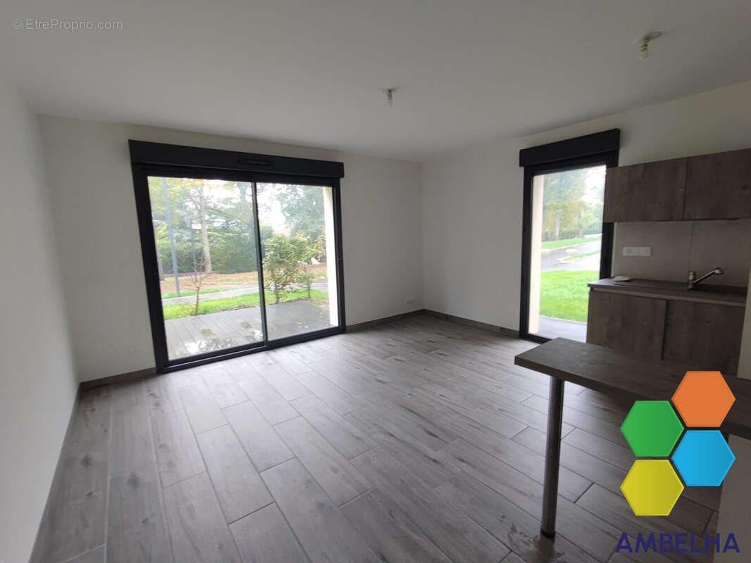 Appartement à SAINT-JEAN-DE-BRAYE