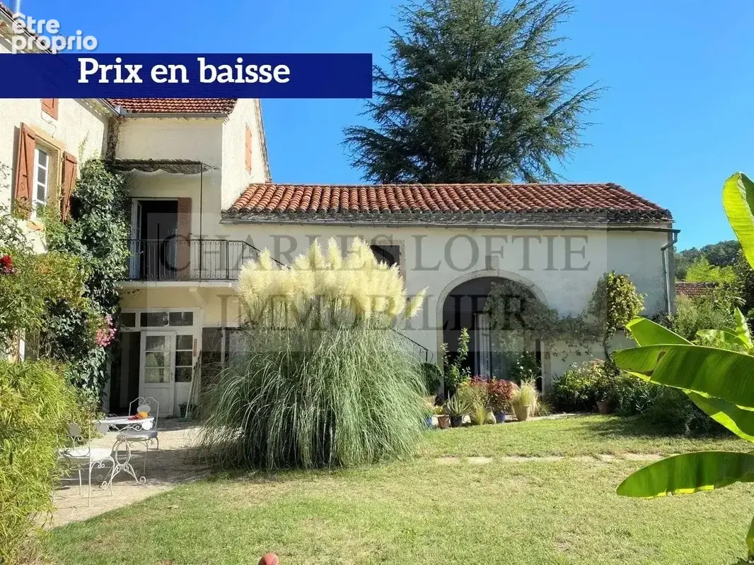  Très jolie maison en pierre avec grange aménagée et beau jardin - photo 1