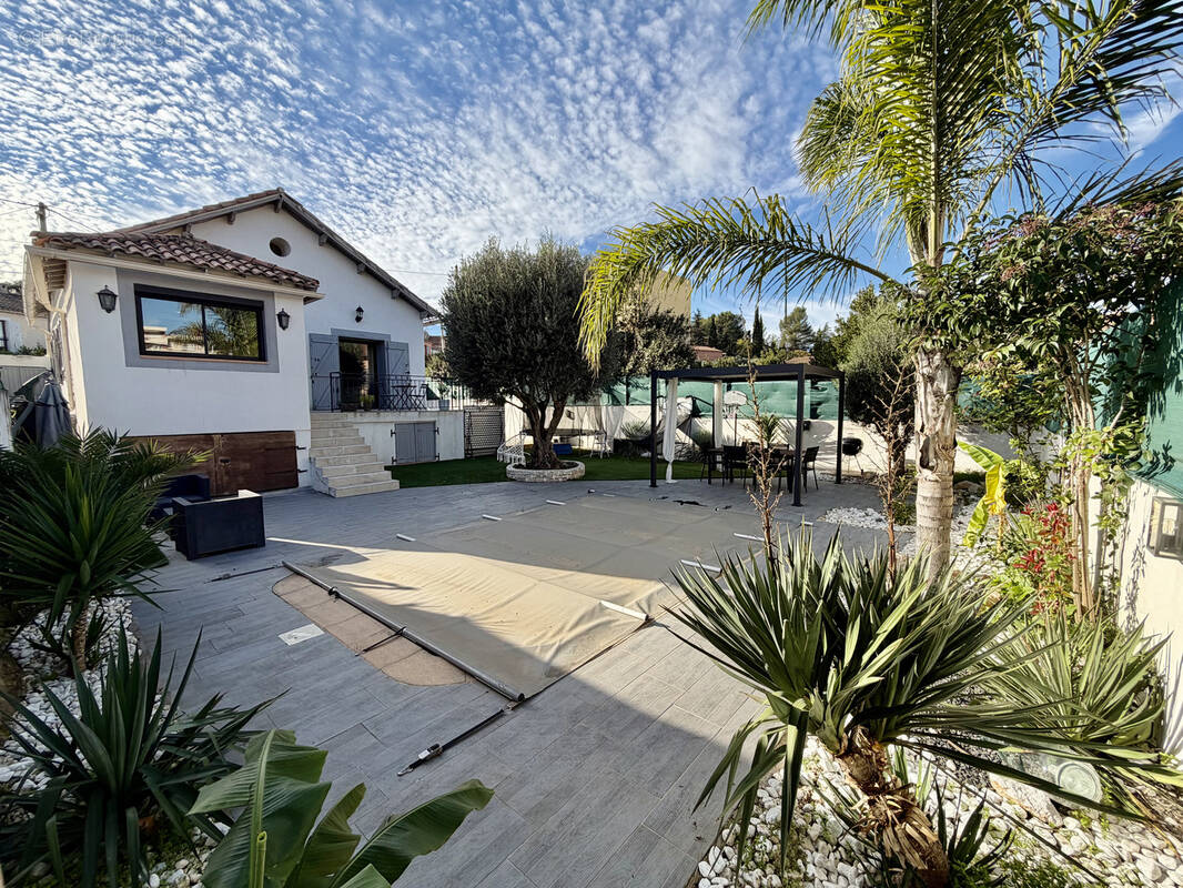 Maison à MARSEILLE-12E